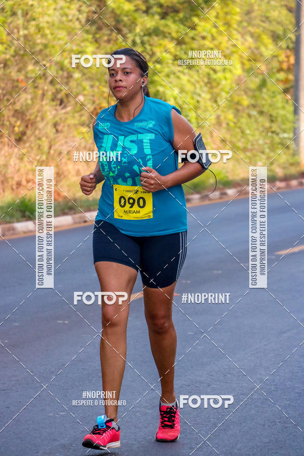 Achetez vos photos de l'vnement2 Corrida Shopping Jaragu sur Fotop