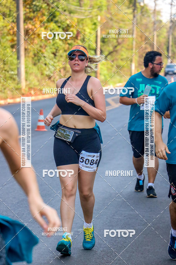 Achetez vos photos de l'vnement2 Corrida Shopping Jaragu sur Fotop