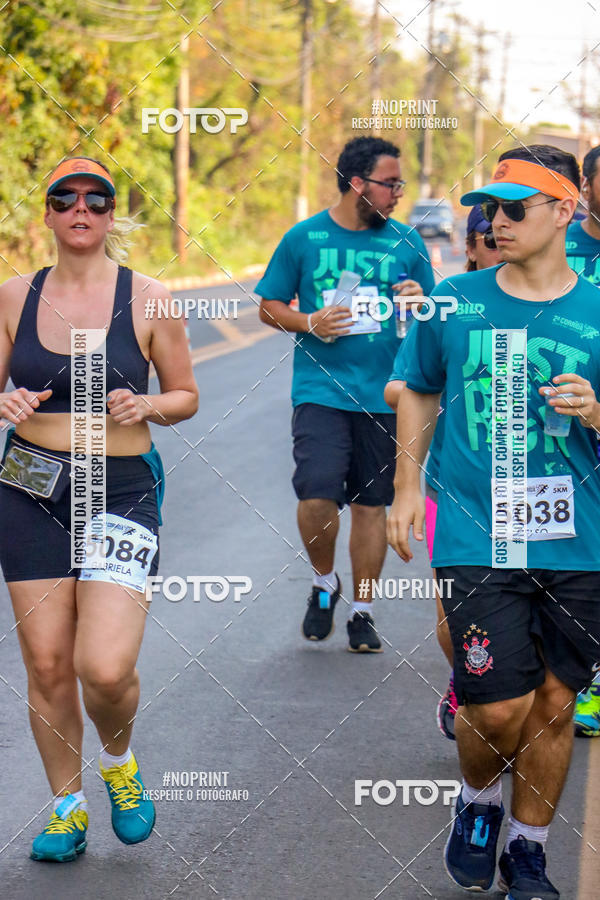 Achetez vos photos de l'vnement2 Corrida Shopping Jaragu sur Fotop