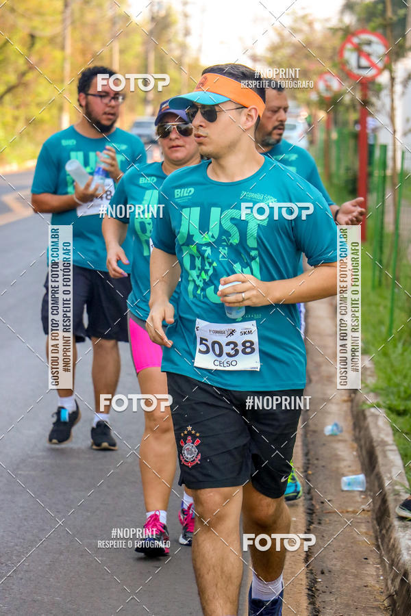 Achetez vos photos de l'vnement2 Corrida Shopping Jaragu sur Fotop