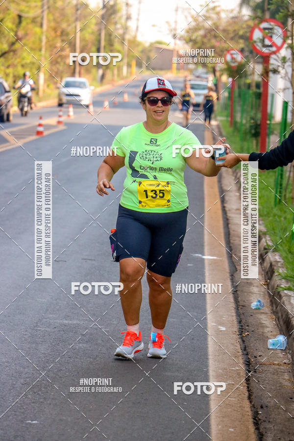 Achetez vos photos de l'vnement2 Corrida Shopping Jaragu sur Fotop