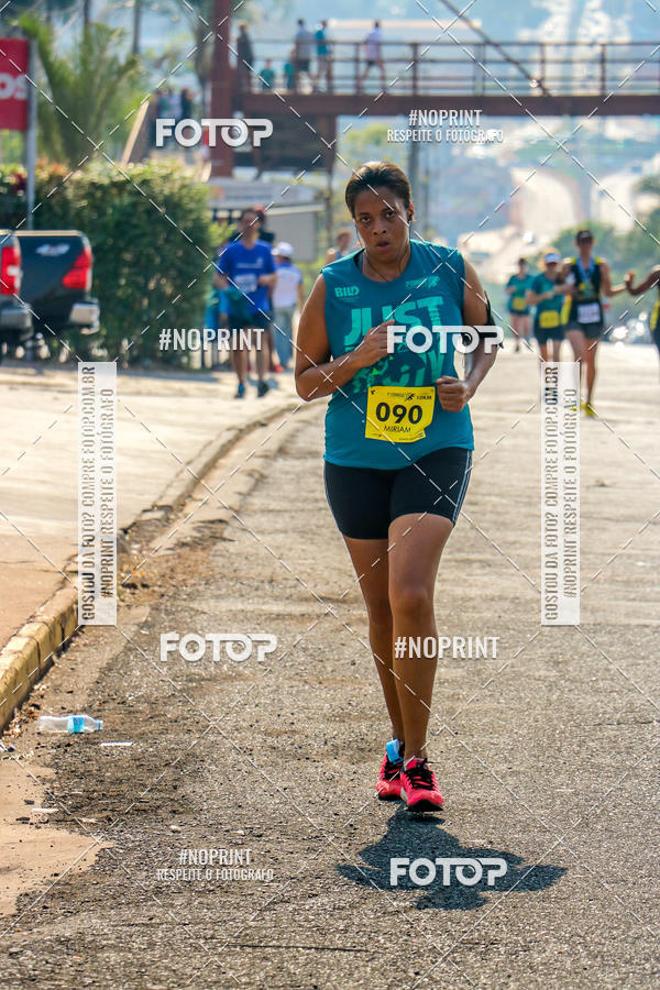 Achetez vos photos de l'vnement2 Corrida Shopping Jaragu sur Fotop