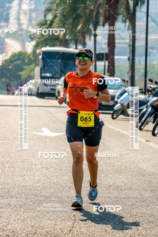 Achetez vos photos de l'vnement2 Corrida Shopping Jaragu sur Fotop