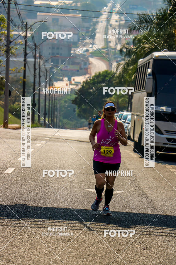 Achetez vos photos de l'vnement2 Corrida Shopping Jaragu sur Fotop