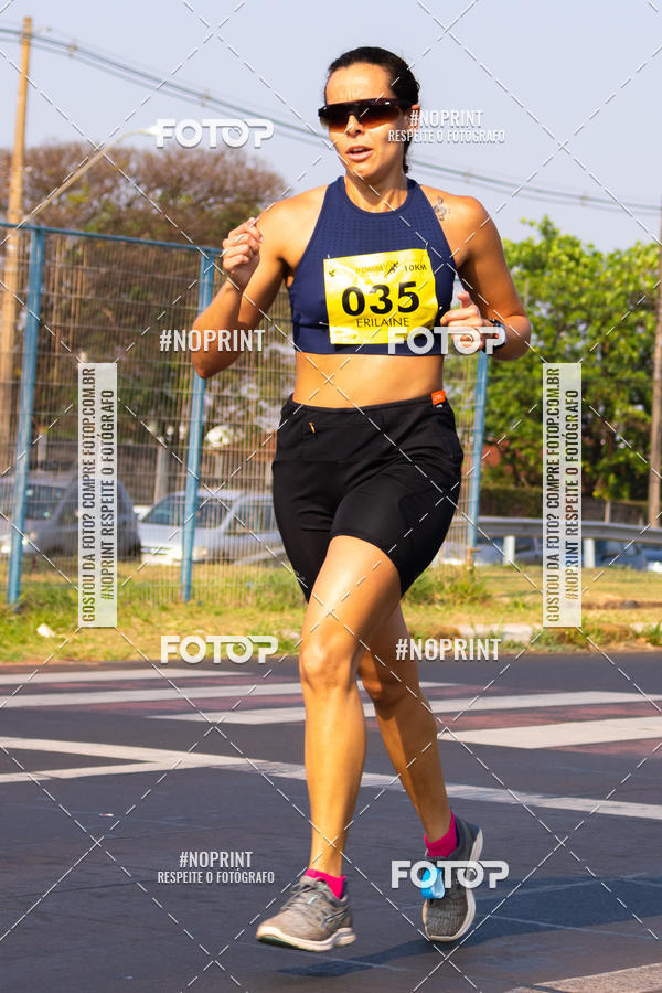 Achetez vos photos de l'vnement2 Corrida Shopping Jaragu sur Fotop