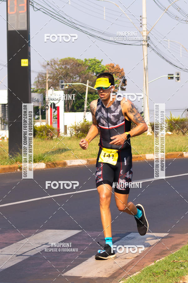 Achetez vos photos de l'vnement2 Corrida Shopping Jaragu sur Fotop