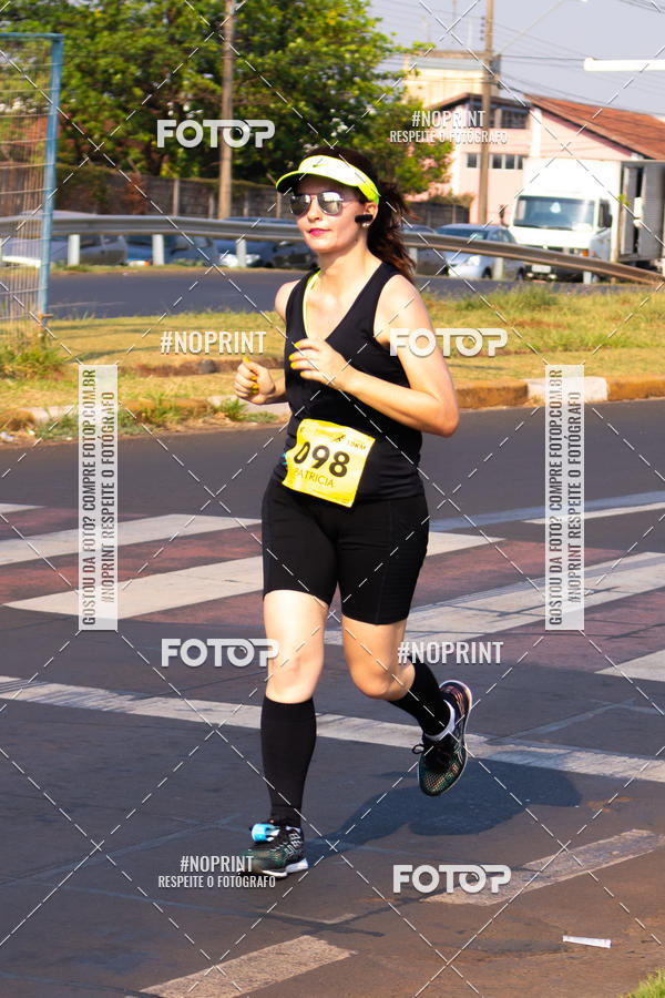 Achetez vos photos de l'vnement2 Corrida Shopping Jaragu sur Fotop