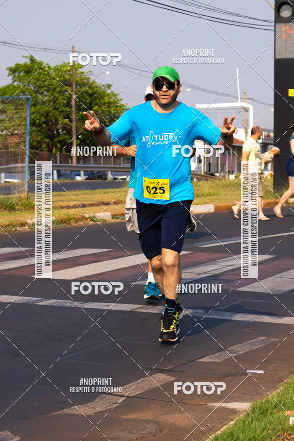 Achetez vos photos de l'vnement2 Corrida Shopping Jaragu sur Fotop