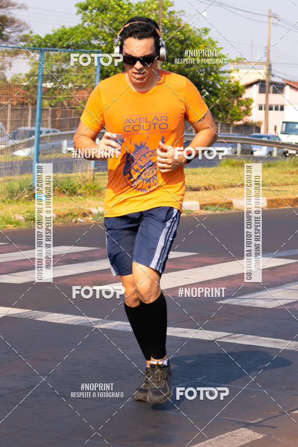 Achetez vos photos de l'vnement2 Corrida Shopping Jaragu sur Fotop