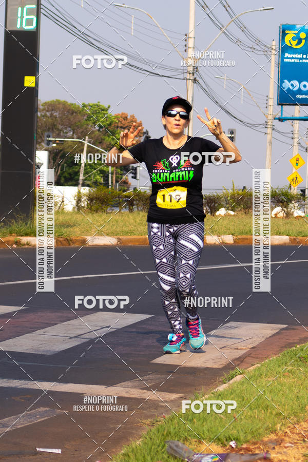 Achetez vos photos de l'vnement2 Corrida Shopping Jaragu sur Fotop