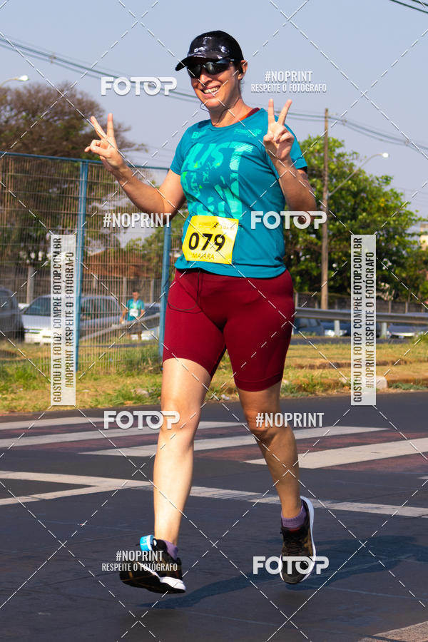 Achetez vos photos de l'vnement2 Corrida Shopping Jaragu sur Fotop