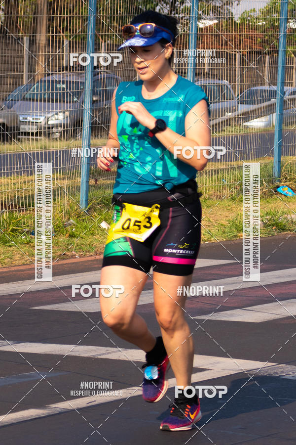 Achetez vos photos de l'vnement2 Corrida Shopping Jaragu sur Fotop