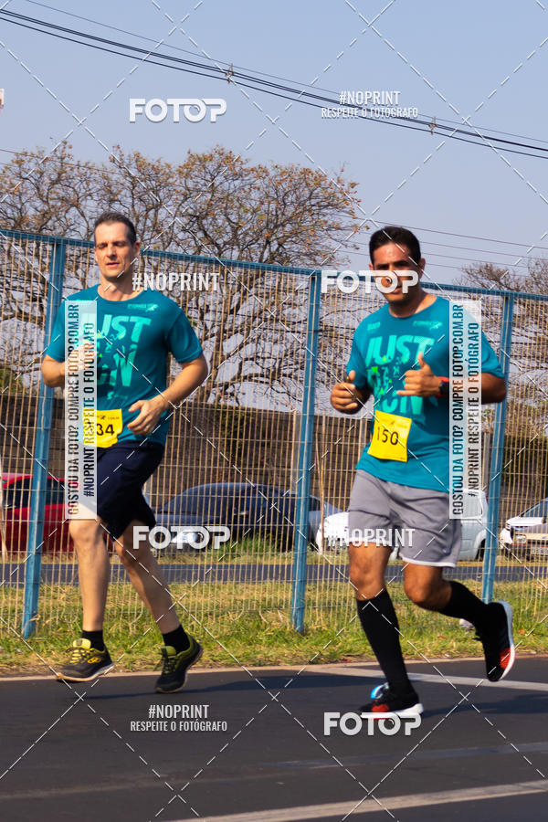 Compra tus fotos del evento2 Corrida Shopping Jaragu En Fotop