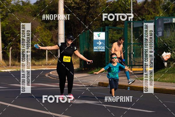 Compra tus fotos del evento2 Corrida Shopping Jaragu En Fotop