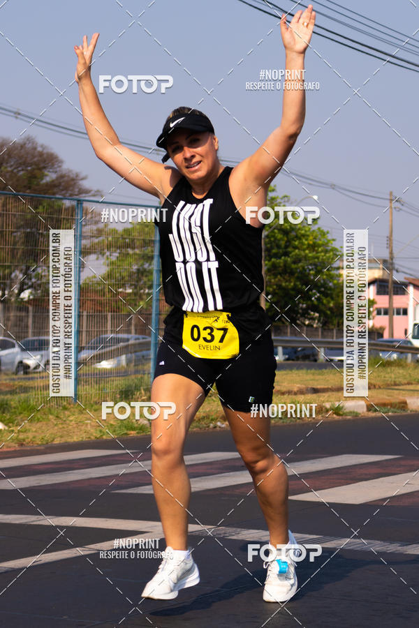 Compra tus fotos del evento2 Corrida Shopping Jaragu En Fotop