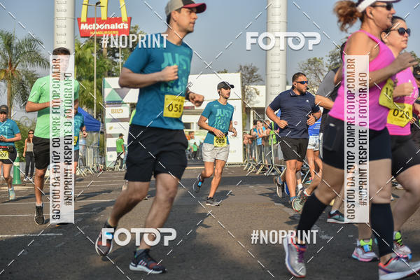 Compra tus fotos del evento2 Corrida Shopping Jaragu En Fotop