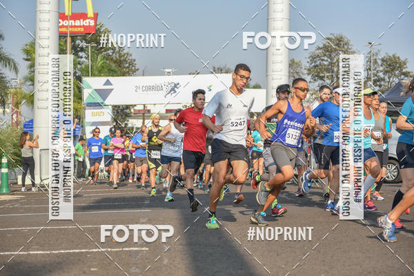 Compra tus fotos del evento2 Corrida Shopping Jaragu En Fotop