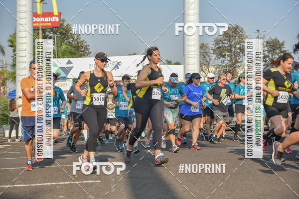 Compra tus fotos del evento2 Corrida Shopping Jaragu En Fotop