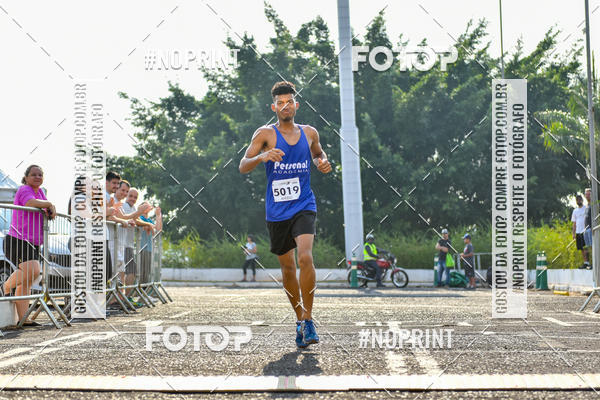 Achetez vos photos de l'vnement2 Corrida Shopping Jaragu sur Fotop
