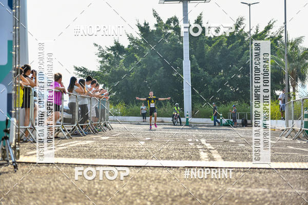 Achetez vos photos de l'vnement2 Corrida Shopping Jaragu sur Fotop