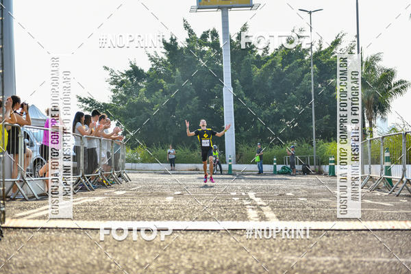 Achetez vos photos de l'vnement2 Corrida Shopping Jaragu sur Fotop