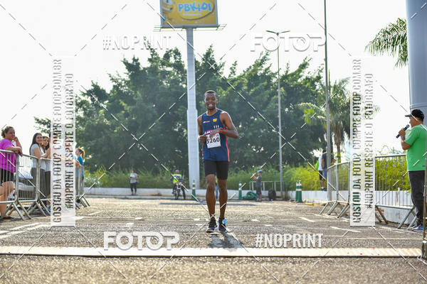 Achetez vos photos de l'vnement2 Corrida Shopping Jaragu sur Fotop