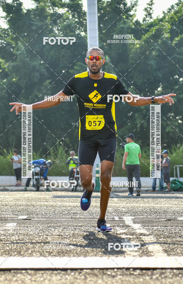 Compra tus fotos del evento2 Corrida Shopping Jaragu En Fotop