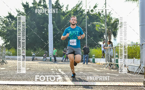 Compra tus fotos del evento2 Corrida Shopping Jaragu En Fotop