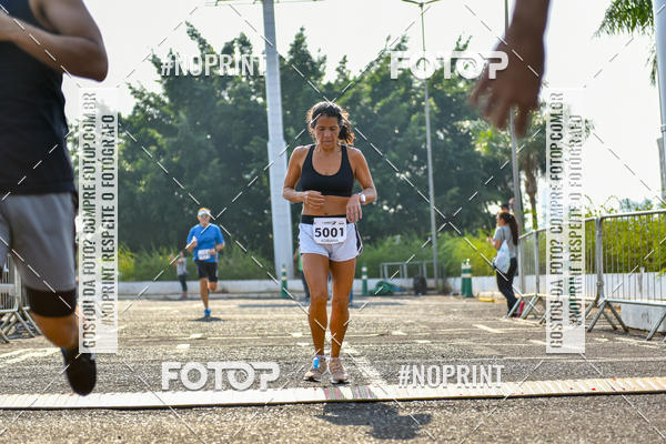 Achetez vos photos de l'vnement2 Corrida Shopping Jaragu sur Fotop