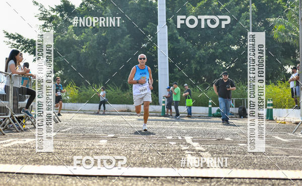 Achetez vos photos de l'vnement2 Corrida Shopping Jaragu sur Fotop