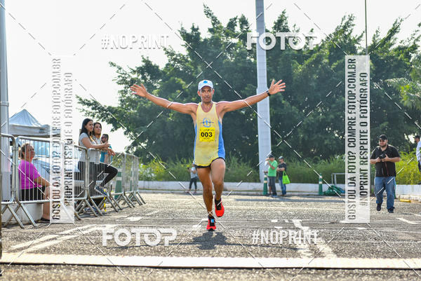 Achetez vos photos de l'vnement2 Corrida Shopping Jaragu sur Fotop