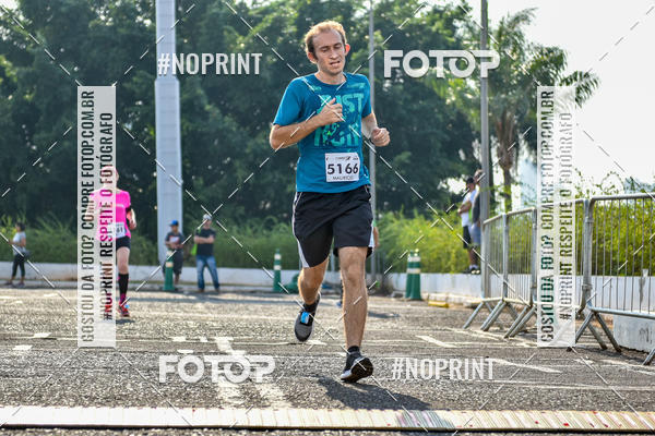 Achetez vos photos de l'vnement2 Corrida Shopping Jaragu sur Fotop