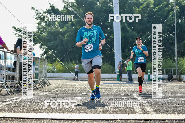 Achetez vos photos de l'vnement2 Corrida Shopping Jaragu sur Fotop