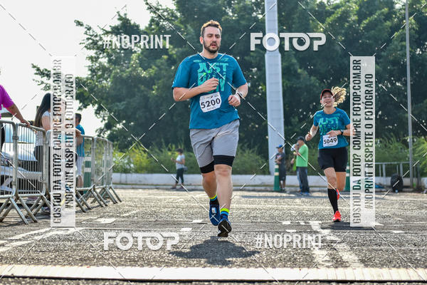 Achetez vos photos de l'vnement2 Corrida Shopping Jaragu sur Fotop