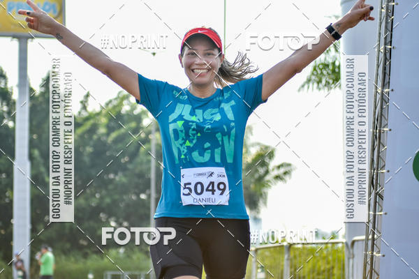 Achetez vos photos de l'vnement2 Corrida Shopping Jaragu sur Fotop
