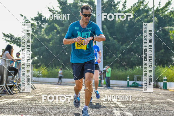 Achetez vos photos de l'vnement2 Corrida Shopping Jaragu sur Fotop