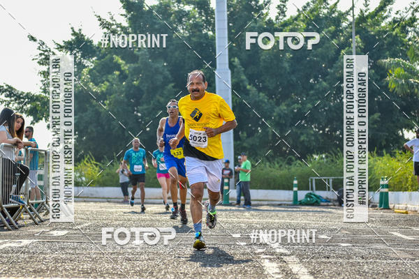Achetez vos photos de l'vnement2 Corrida Shopping Jaragu sur Fotop