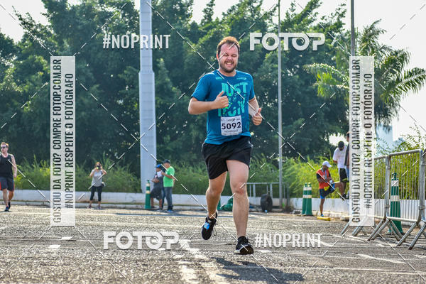 Achetez vos photos de l'vnement2 Corrida Shopping Jaragu sur Fotop