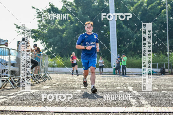 Achetez vos photos de l'vnement2 Corrida Shopping Jaragu sur Fotop