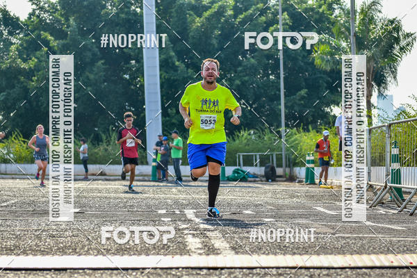 Achetez vos photos de l'vnement2 Corrida Shopping Jaragu sur Fotop