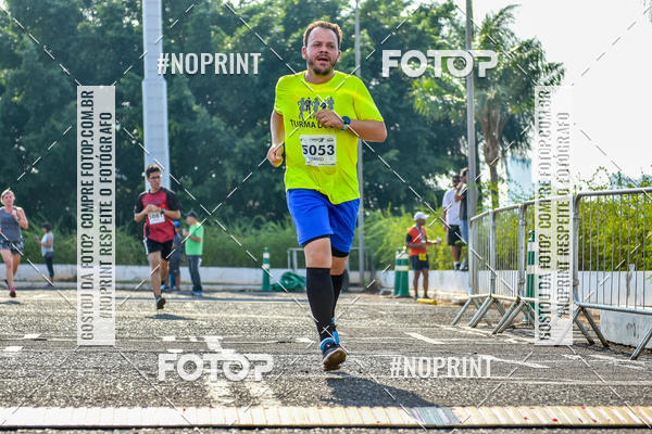Achetez vos photos de l'vnement2 Corrida Shopping Jaragu sur Fotop
