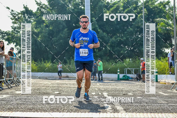 Achetez vos photos de l'vnement2 Corrida Shopping Jaragu sur Fotop