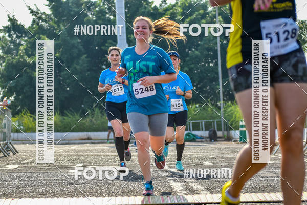 Achetez vos photos de l'vnement2 Corrida Shopping Jaragu sur Fotop