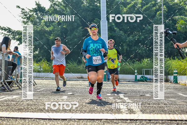Achetez vos photos de l'vnement2 Corrida Shopping Jaragu sur Fotop
