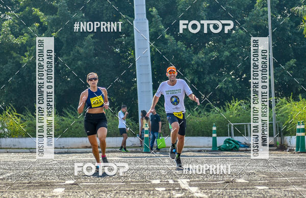 Achetez vos photos de l'vnement2 Corrida Shopping Jaragu sur Fotop