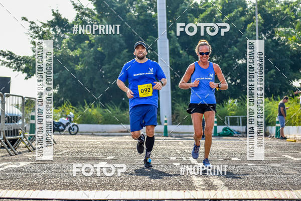 Achetez vos photos de l'vnement2 Corrida Shopping Jaragu sur Fotop
