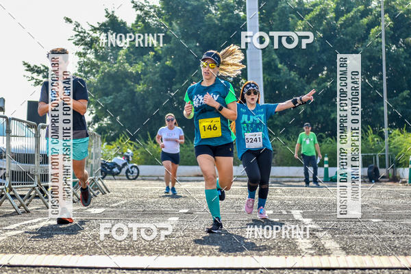 Achetez vos photos de l'vnement2 Corrida Shopping Jaragu sur Fotop