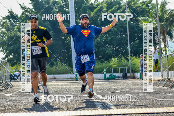 Achetez vos photos de l'vnement2 Corrida Shopping Jaragu sur Fotop