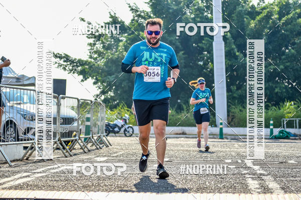 Achetez vos photos de l'vnement2 Corrida Shopping Jaragu sur Fotop