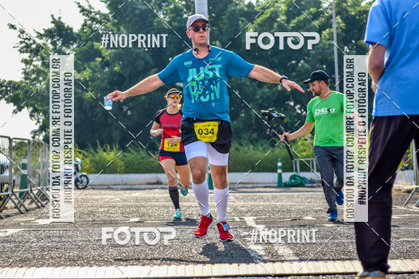 Achetez vos photos de l'vnement2 Corrida Shopping Jaragu sur Fotop